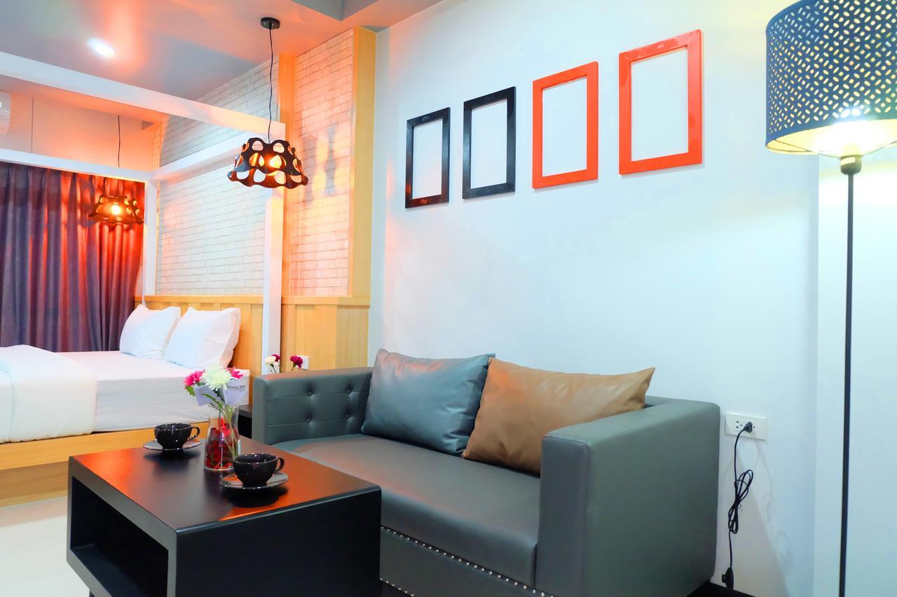 Bangkok Boutique Resort Rangsit Патхумтхани Экстерьер фото