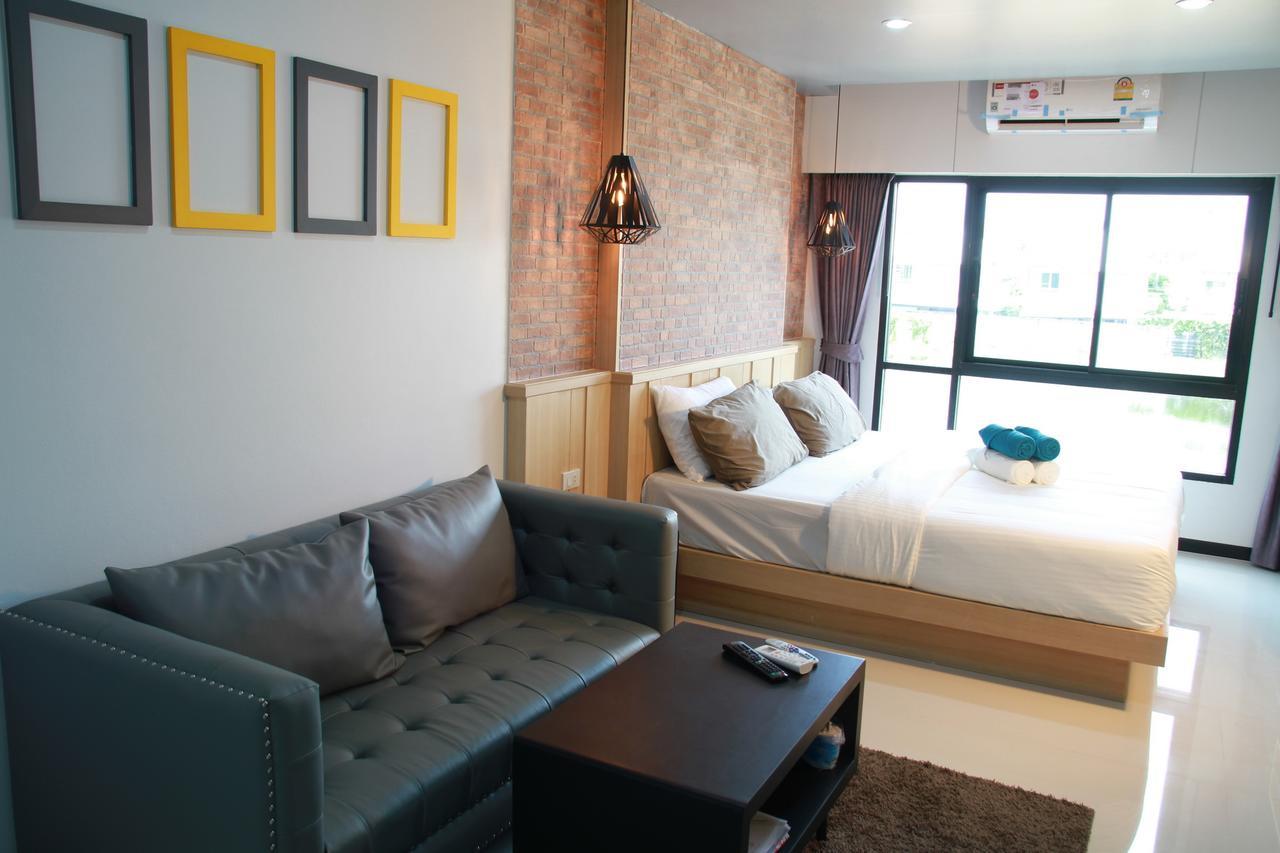 Bangkok Boutique Resort Rangsit Патхумтхани Экстерьер фото