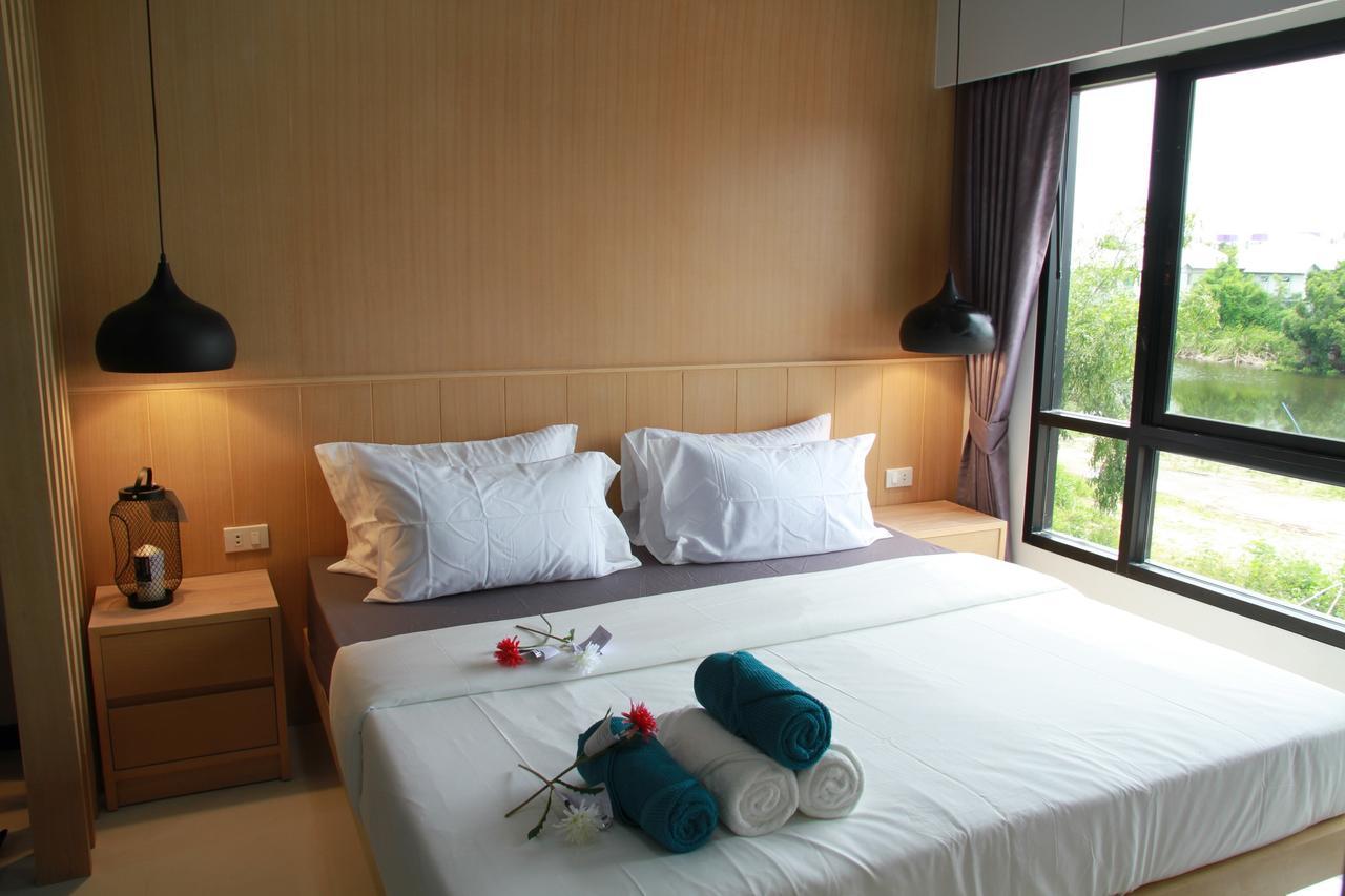 Bangkok Boutique Resort Rangsit Патхумтхани Экстерьер фото