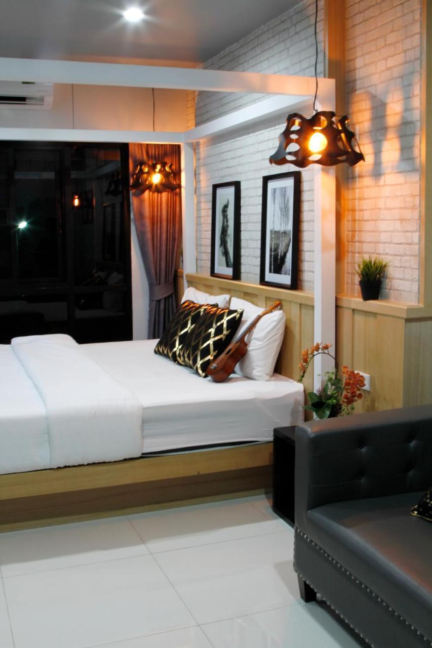 Bangkok Boutique Resort Rangsit Патхумтхани Экстерьер фото