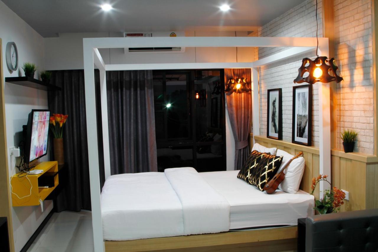 Bangkok Boutique Resort Rangsit Патхумтхани Экстерьер фото