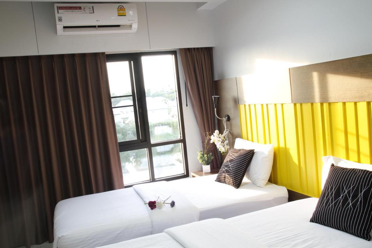 Bangkok Boutique Resort Rangsit Патхумтхани Экстерьер фото