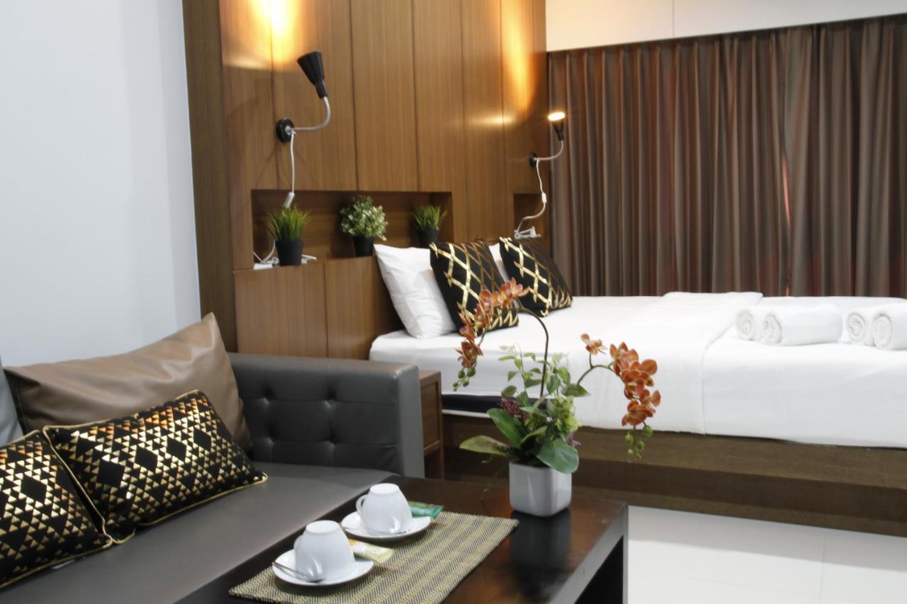 Bangkok Boutique Resort Rangsit Патхумтхани Экстерьер фото