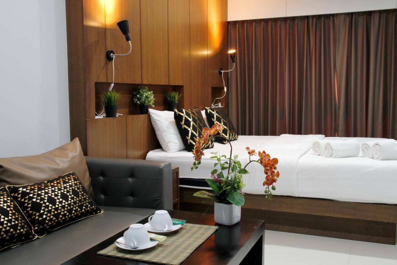 Bangkok Boutique Resort Rangsit Патхумтхани Экстерьер фото